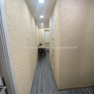 Продам квартиру, Непокоренных ул. , 1 кім., 34 м², капитальный ремонт 