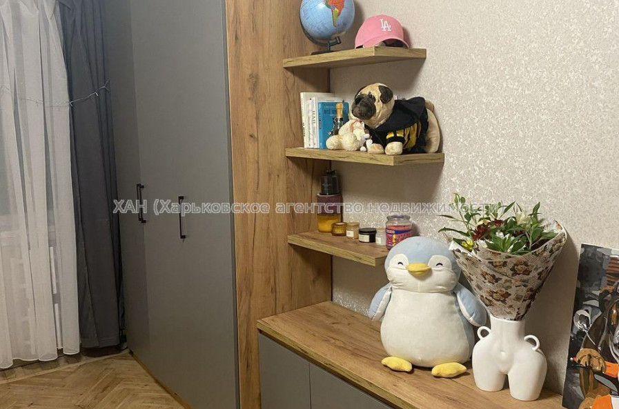 Продам квартиру, Непокоренных ул. , 1 кім., 34 м², капитальный ремонт 