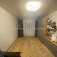 Продам квартиру, Непокоренных ул. , 1 кім., 34 м², капитальный ремонт 