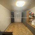 Продам квартиру, Непокоренных ул. , 1 кім., 34 м², капитальный ремонт 