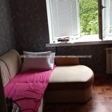 Продам квартиру, Стадионный проезд , 1 кім., 28 м², косметический ремонт 