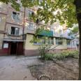 Продам квартиру, Каденюка ул. , 2  ком., 44 м², косметический ремонт 