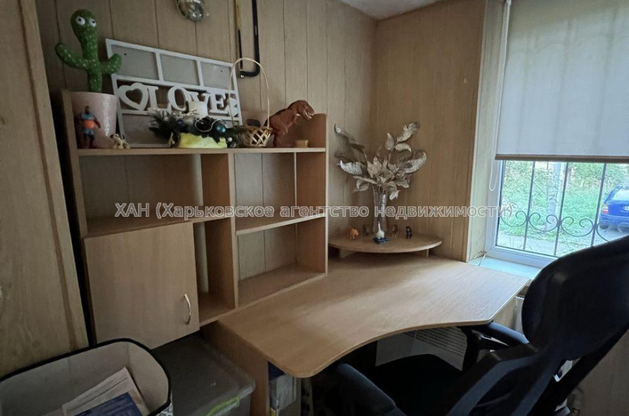 Продам квартиру, Каденюка ул. , 2  ком., 44 м², косметический ремонт 