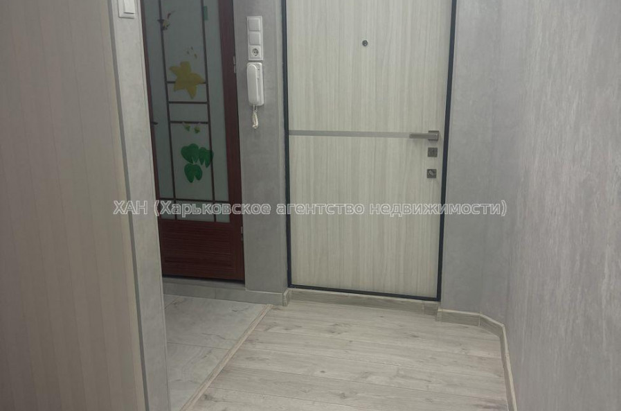 Продам квартиру, 3  ком., 65 м², капитальный ремонт 