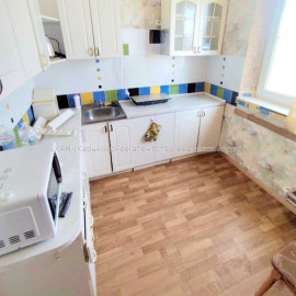 Продам квартиру, 1  ком., 27 м², косметический ремонт