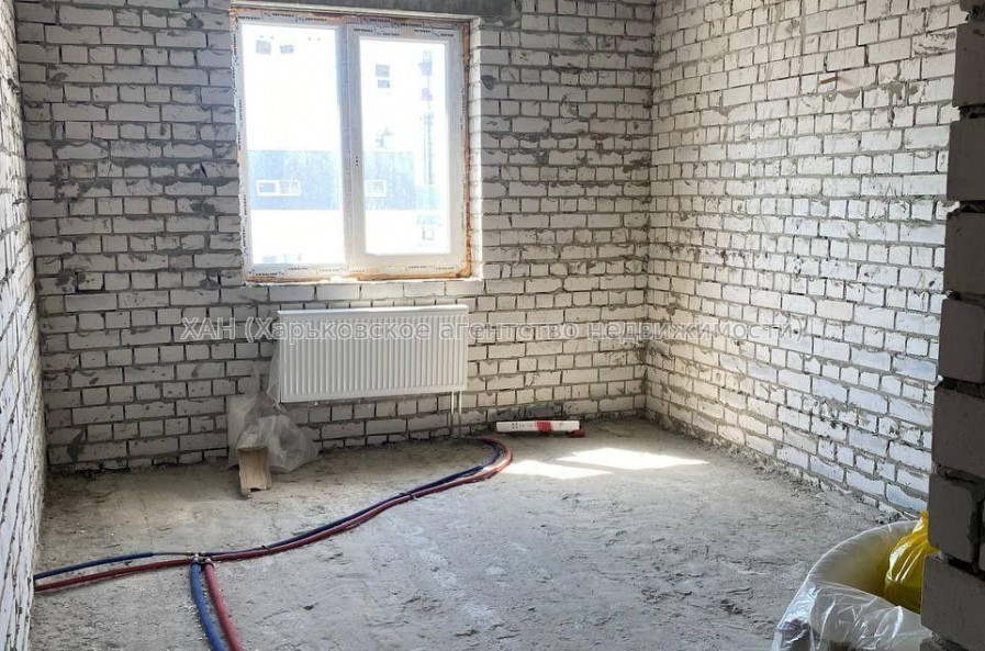 Продам квартиру, 1  ком., 40 м², без внутренних работ 