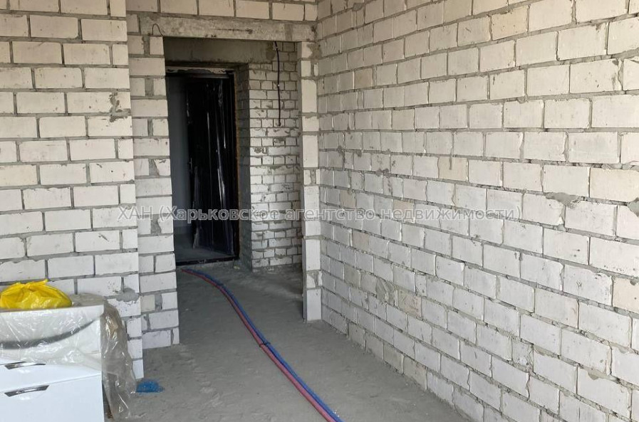 Продам квартиру, 1  ком., 40 м², без внутренних работ 