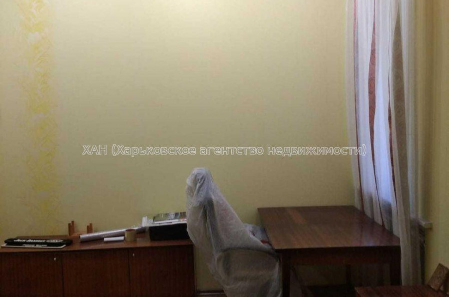 Продам квартиру, Конотопская ул. , 2  ком., 39 м², косметический ремонт 