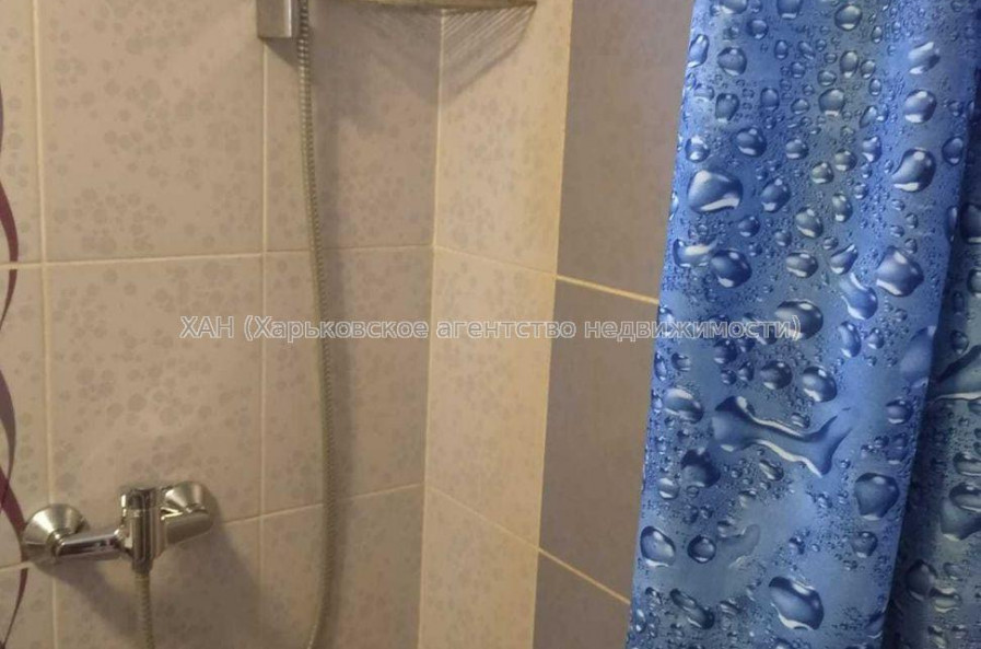 Продам квартиру, Конотопская ул. , 2  ком., 39 м², косметический ремонт 