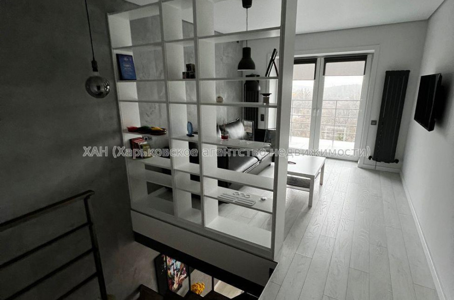 Продам квартиру, Дача 55 ул. , 3 кім., 92 м², авторский дизайн 