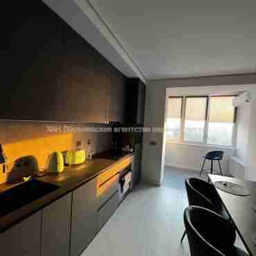 Продам квартиру, Дача 55 ул. , 3 кім., 92 м², авторский дизайн 