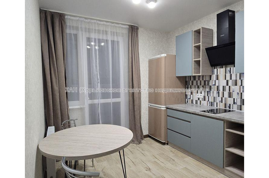 Продам квартиру, Шевченковский пер. , 1 кім., 34 м², евроремонт 