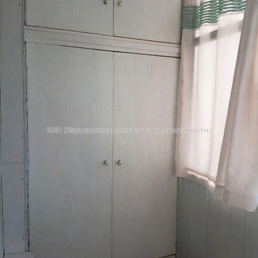 Продам квартиру, Академика Павлова ул. , 3  ком., 68 м², частичный ремонт 