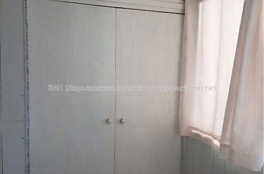 Продам квартиру, Академика Павлова ул. , 3  ком., 68 м², частичный ремонт 