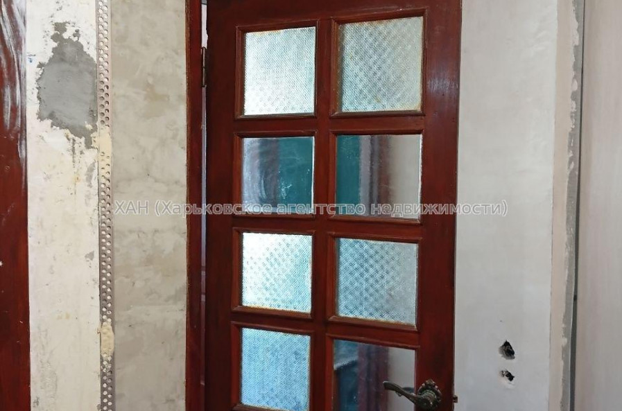 Продам квартиру, Академика Павлова ул. , 3  ком., 68 м², частичный ремонт 