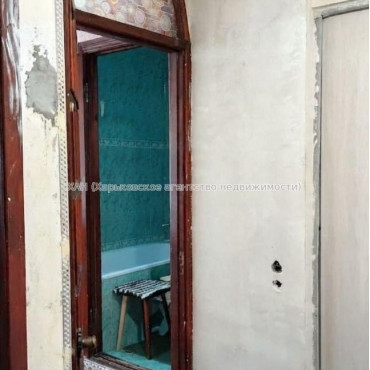 Продам квартиру, Академика Павлова ул. , 3  ком., 68 м², частичный ремонт 