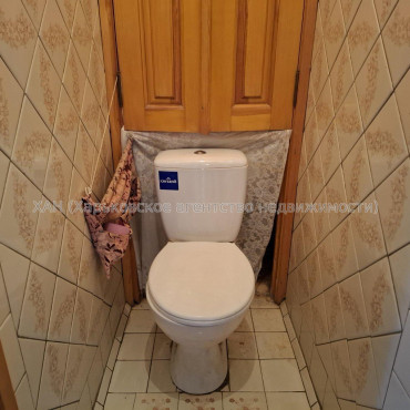 Здам квартиру, Амосова ул. , 2 кім., 51.40 м², косметический ремонт 