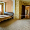 Продам квартиру, Белогорская ул. , 2  ком., 69.20 м², капитальный ремонт 