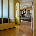 Продам квартиру, Белогорская ул. , 2  ком., 69.20 м², капитальный ремонт  - фото 2 Продам квартиру, Белогорская ул. , 2  ком., 69.20 м², капитальный ремонт