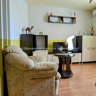 Продам квартиру, Белогорская ул. , 2  ком., 69.20 м², капитальный ремонт  - фото 10 Продам квартиру, Белогорская ул. , 2  ком., 69.20 м², капитальный ремонт
