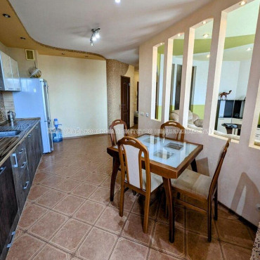 Продам квартиру, Белогорская ул. , 2  ком., 69.20 м², капитальный ремонт  - фото 7 Продам квартиру, Белогорская ул. , 2  ком., 69.20 м², капитальный ремонт