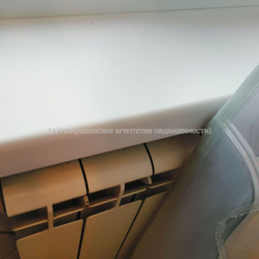 Продам квартиру, Аэрокосмический пр. , 4 кім., 70 м², косметический ремонт 