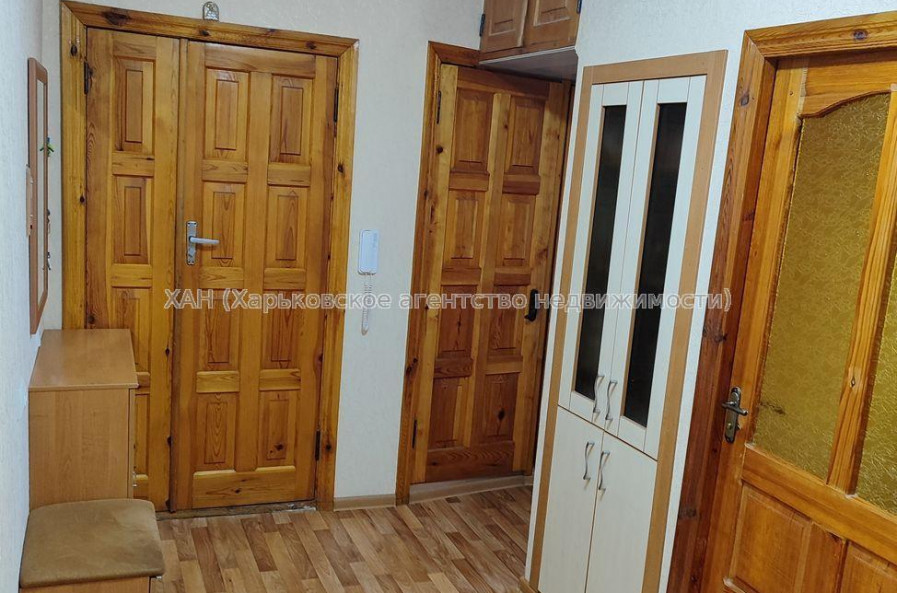 Продам квартиру, Салтовское шоссе , 3  ком., 65.30 м², капитальный ремонт 
