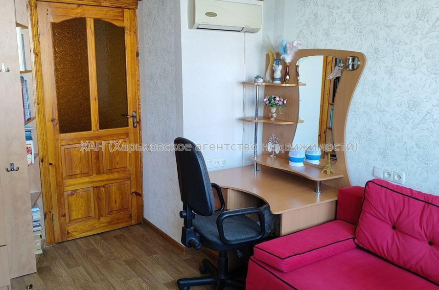Продам квартиру, Салтовское шоссе , 3  ком., 65.30 м², капитальный ремонт 