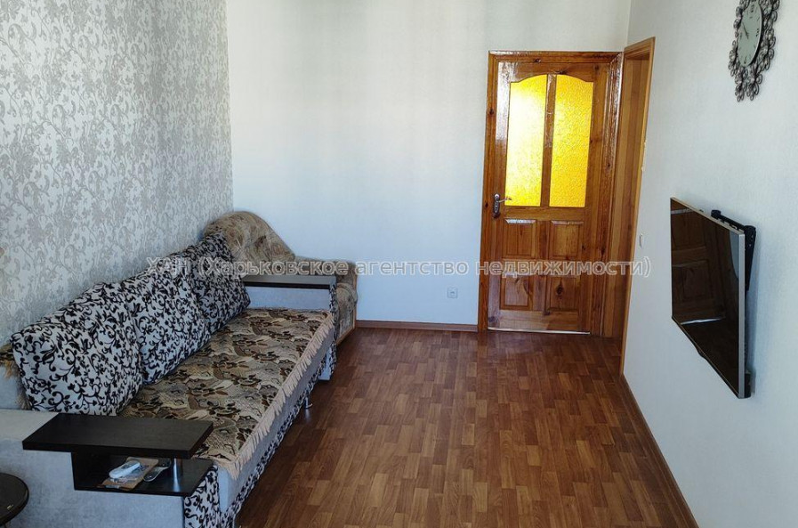 Продам квартиру, Салтовское шоссе , 3  ком., 65.30 м², капитальный ремонт 
