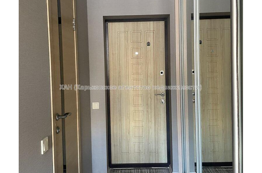 Продам квартиру, Мирослава Мисли ул. , 1  ком., 20 м², евроремонт 