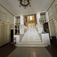 Продам квартиру, Павловская площ. , 3 кім., 132 м², косметический ремонт 