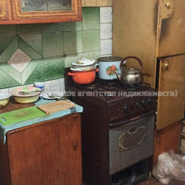 Продам квартиру, Академика Павлова ул. , 1 кім., 35 м², без ремонта 