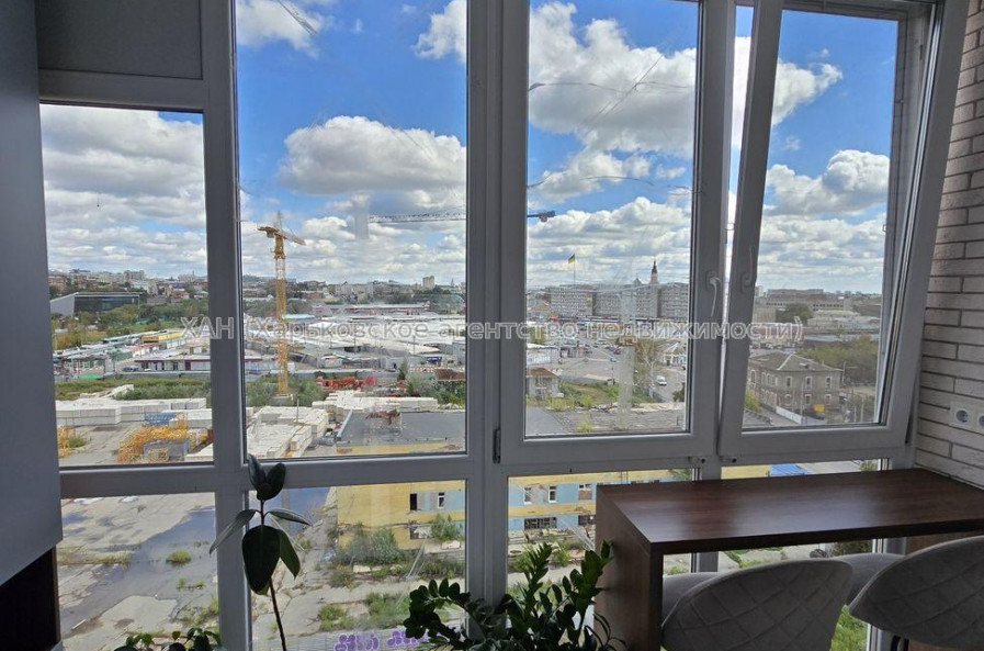Продам квартиру, Пискуновский пер. , 3  ком., 89 м², авторский дизайн 