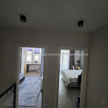 Продам квартиру, Пискуновский пер. , 3  ком., 89 м², авторский дизайн 