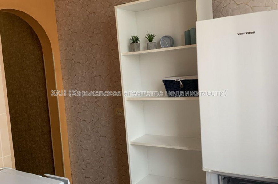 Продам квартиру, Академика Павлова ул. , 1  ком., 32.50 м², советский ремонт 