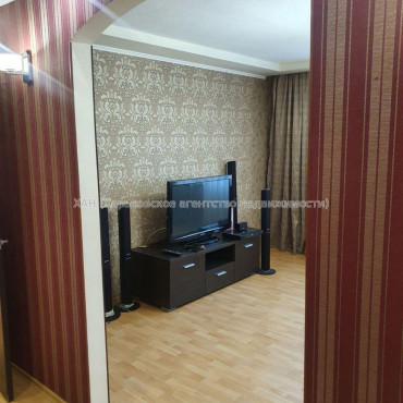 Продам квартиру, Алексеевская ул. , 2  ком., 52 м², евроремонт 