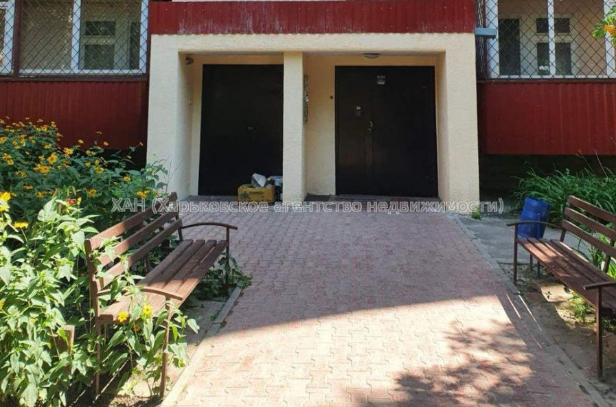Продам квартиру, Алексеевская ул. , 2 кім., 52 м², евроремонт 