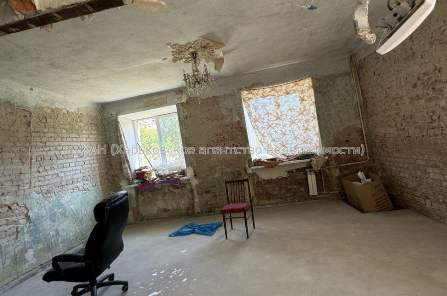 Продам квартиру, Александра Лавренко ул. , 2  ком., 57.30 м², без ремонта 