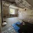 Продам квартиру, Александра Лавренко ул. , 2  ком., 57.30 м², без ремонта 