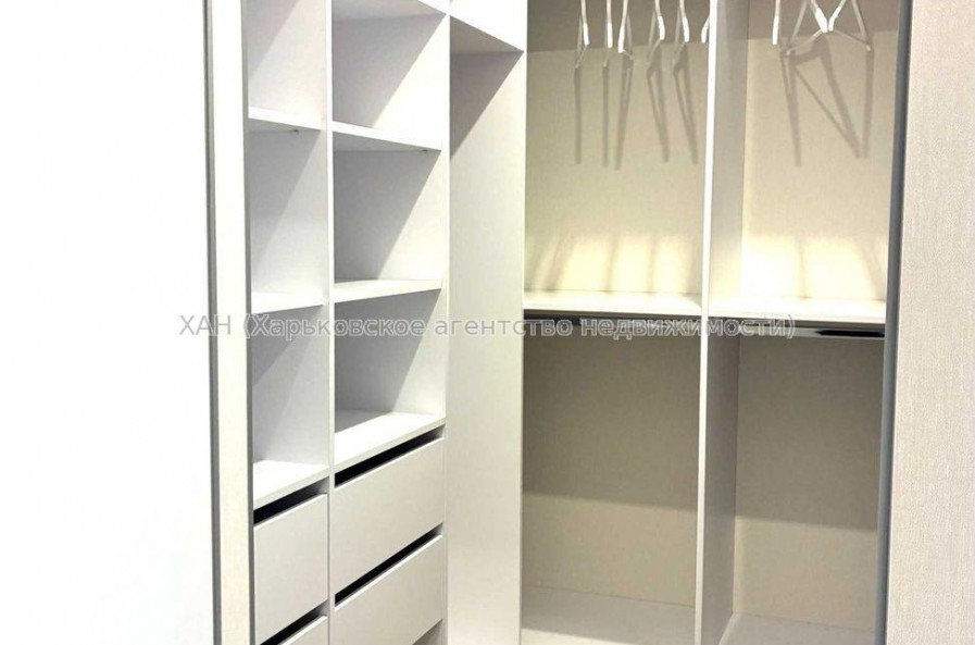 Продам квартиру, Качановская ул. , 2  ком., 74 м², авторский дизайн 