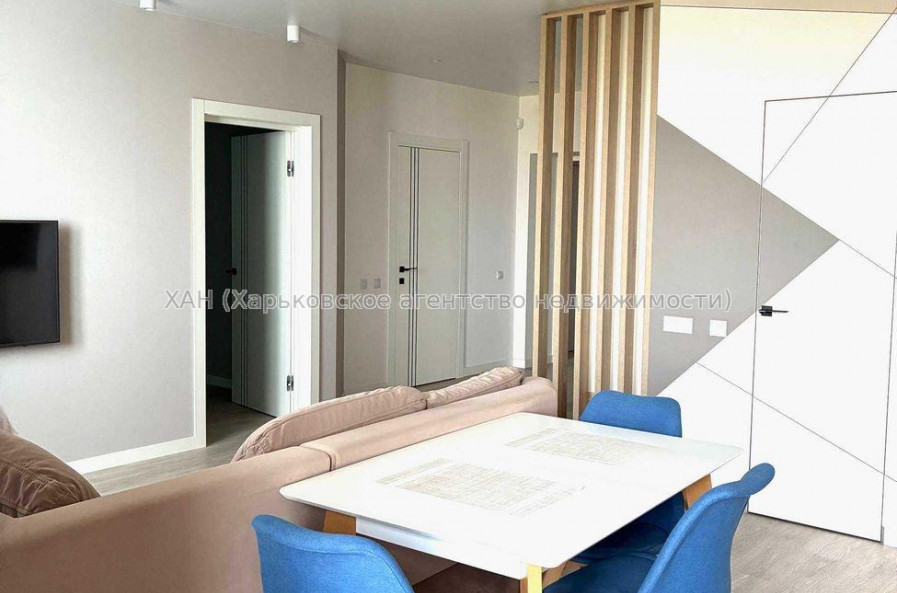 Продам квартиру, Качановская ул. , 2  ком., 74 м², авторский дизайн 