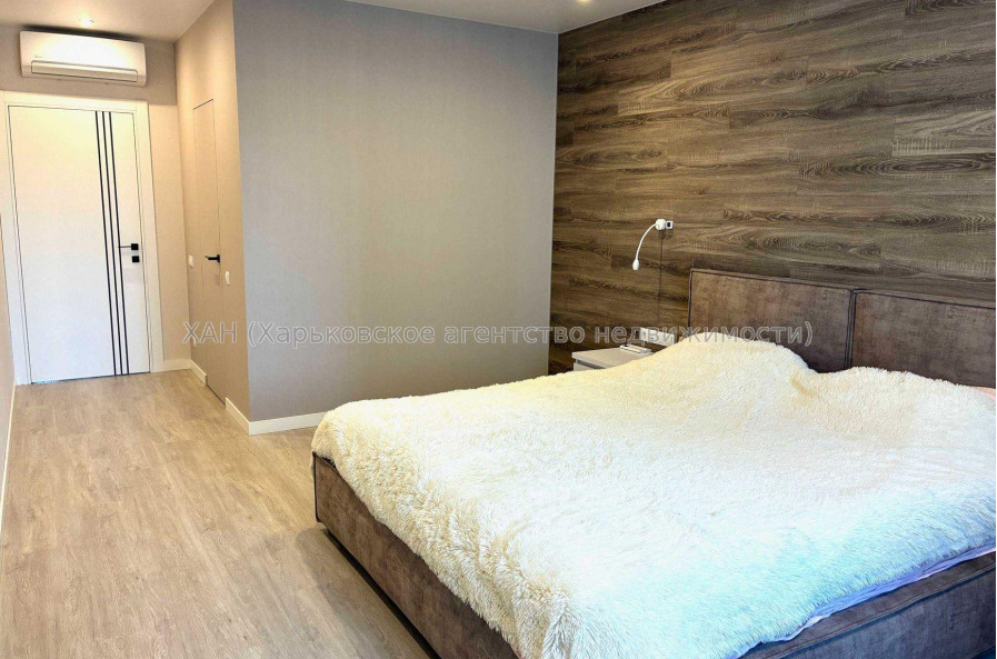 Продам квартиру, Качановская ул. , 2  ком., 74 м², авторский дизайн 