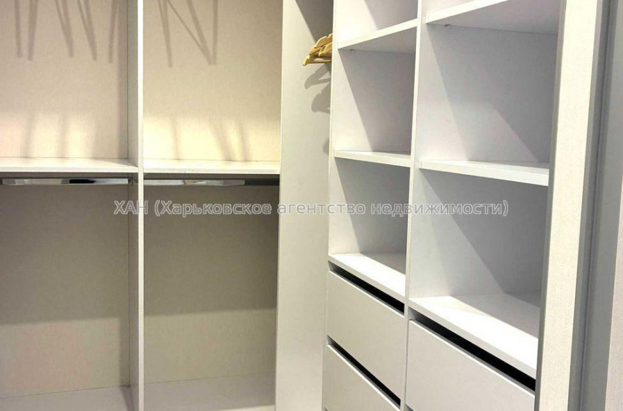 Продам квартиру, Качановская ул. , 2  ком., 74 м², авторский дизайн 
