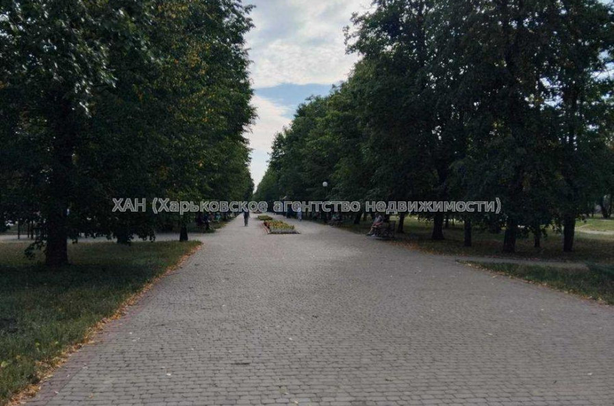 Продам квартиру, Жасминовый б-р , 3 кім., 59.10 м², косметический ремонт 