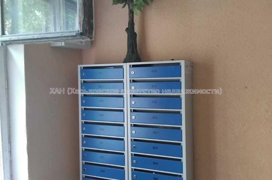 Продам квартиру, Жасминовый б-р , 3 кім., 59.10 м², косметический ремонт 