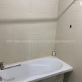Продам квартиру, Героев Харькова просп. , 1 кім., 46 м², частичный ремонт 