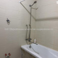 Продам квартиру, Героев Харькова просп. , 1 кім., 46 м², частичный ремонт 