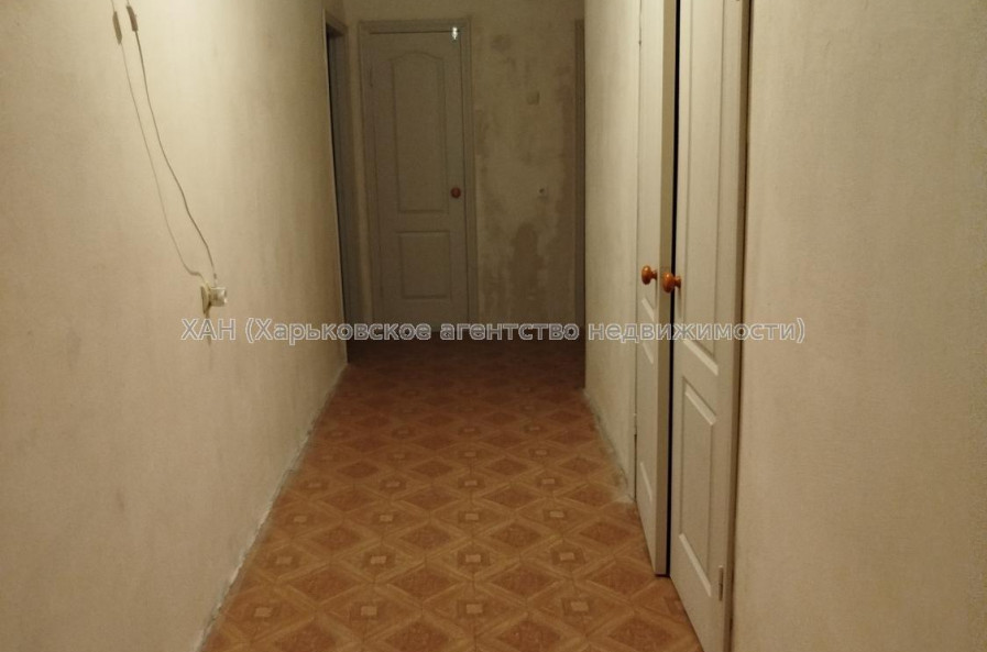 Продам квартиру, Свинаренко Петра ул. , 18 , 3  ком., 64.90 м², частичный ремонт 