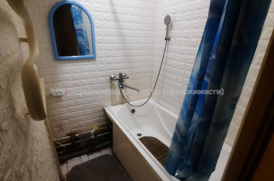 Продам квартиру, Байрона пр-т , 2 кім., 45 м², косметический ремонт 