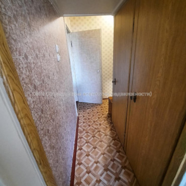 Продам квартиру, Байрона пр-т , 2 кім., 45 м², косметический ремонт 